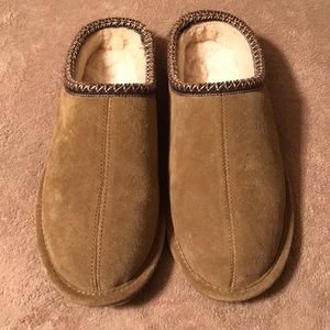 Brand New BearPaw Slides Men’s(US) 10